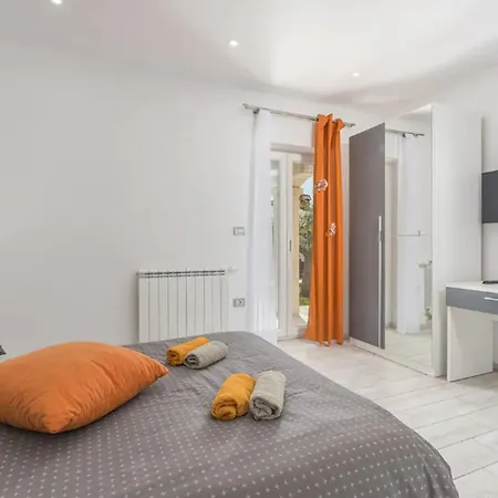 Stone Luxury Villa *