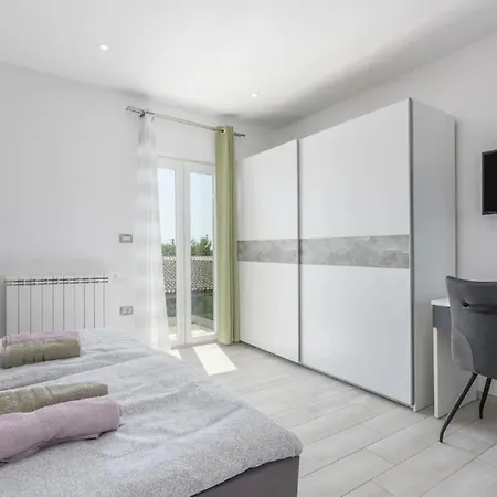 Stone Luxury Villa *