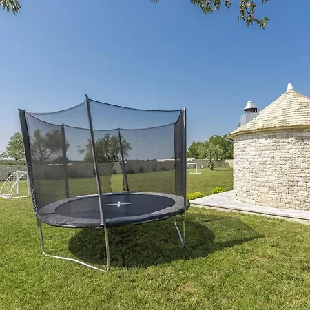 Stone Luxury Gajana