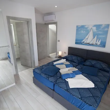 Stone Luxury Villa Gajana