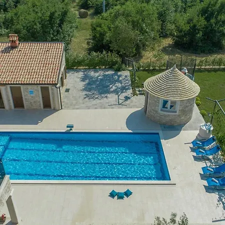 Villa Stone Luxury