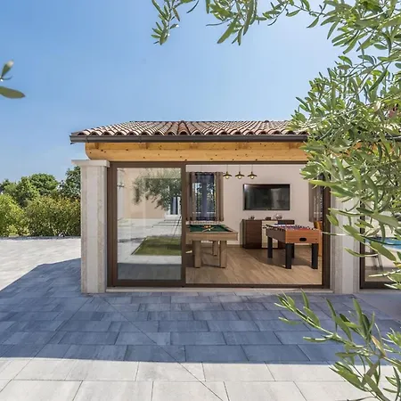 Stone Luxury Villa